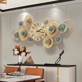 2023 новая роскошная мода гостиная декоративные часы настенные часы ресторан креативная железная атмосфера бесшумные часы настенное искусство